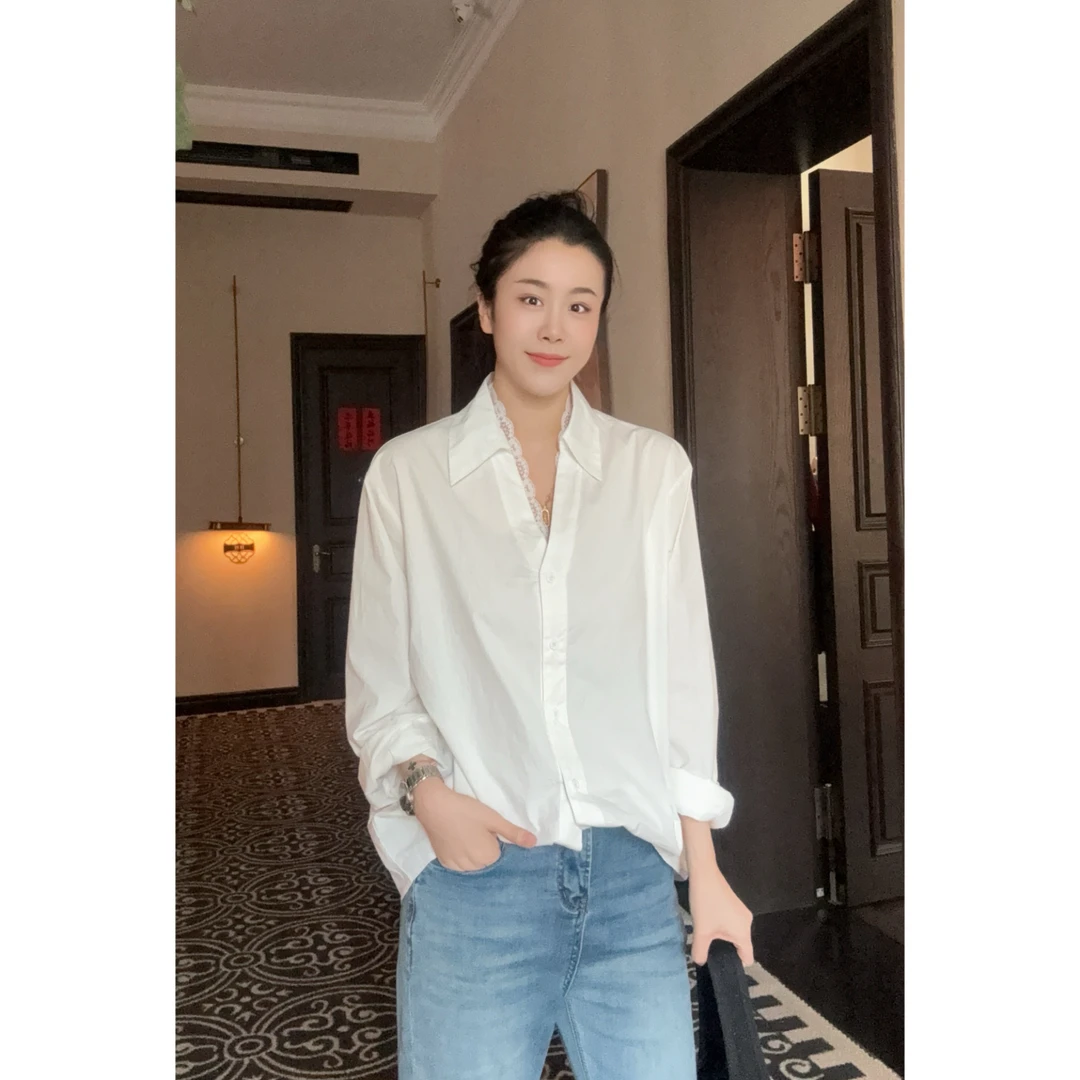 美亚恩NANA【蕾丝衬衫】早春法式白色衬衫女V领设计感蕾丝衬衣C0183