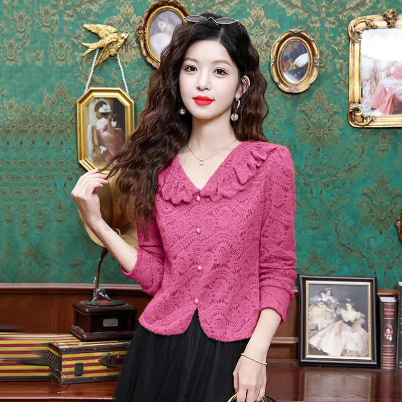 洋气V领蕾丝衫女2025年春秋季新款设计感长袖内搭上衣百搭打底衫