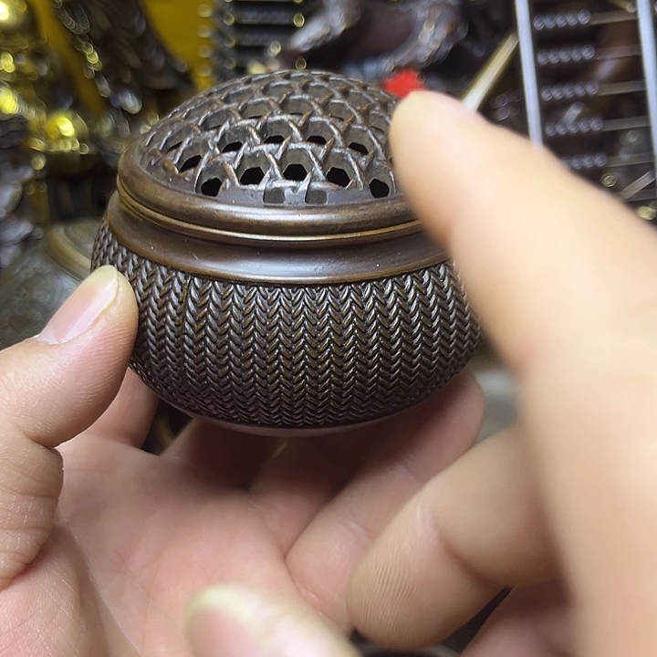 诚信经营精美铜器