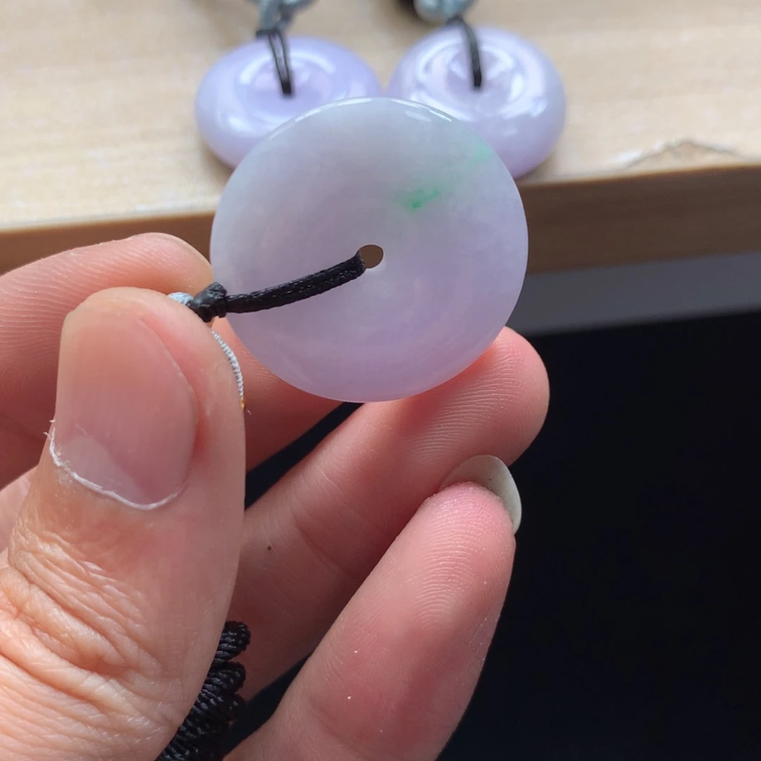 颈饰未镶嵌翡翠吊坠