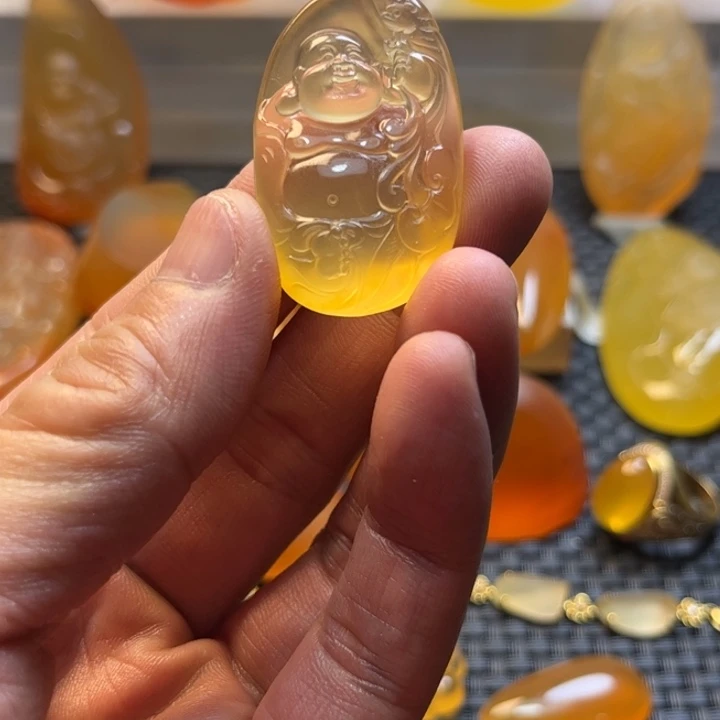 风***子石英质玉未镶嵌旦面