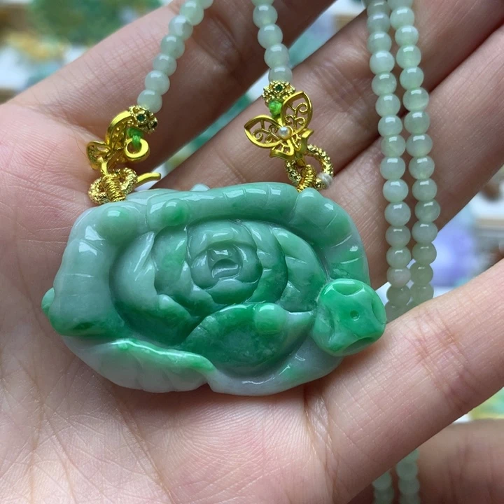 颈饰未镶嵌翡翠翡翠