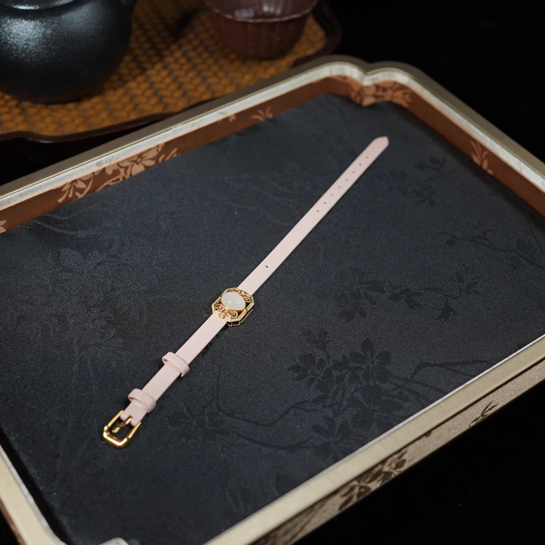 【佩洁】和田玉粉*手表*未镶嵌