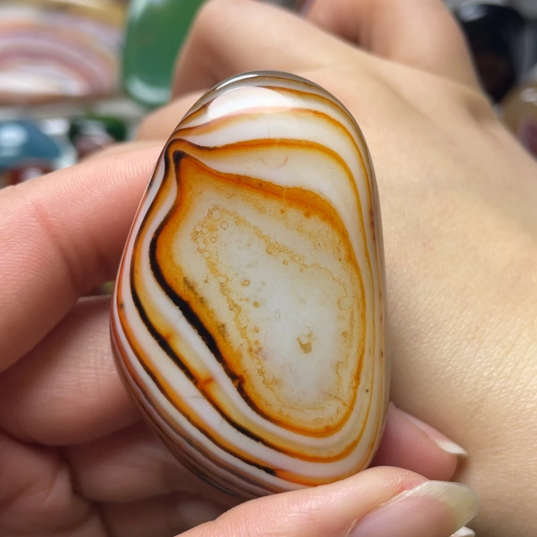 玛瑙/玉髓未镶嵌珠宝奇石