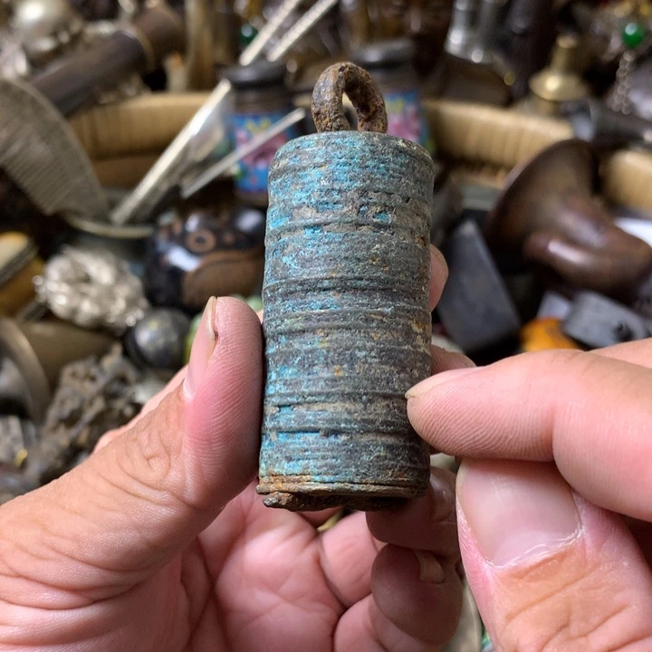 用***6一物一拍铜串子一个