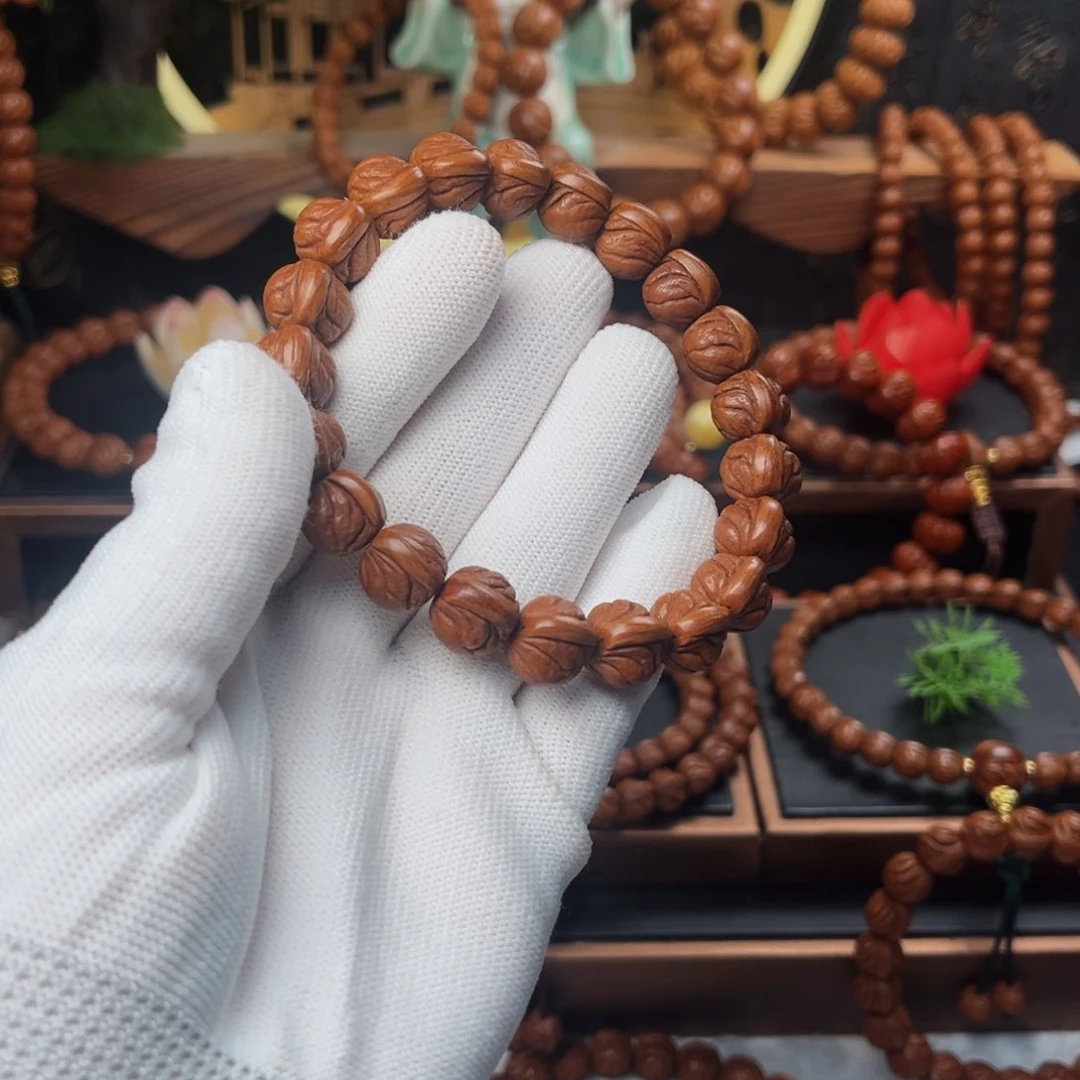 吊坠桃核12玉龙脊手串