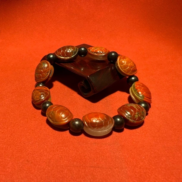 明红搞玛瑙龟甲手串-HBG13906