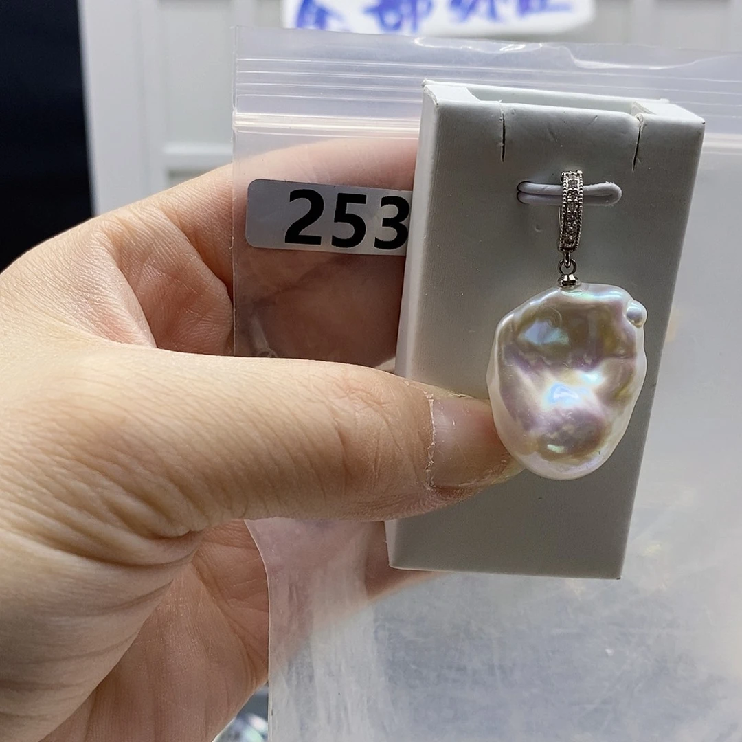 颈饰合金淡水珍珠