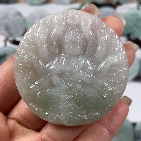 翡翠颈饰未镶嵌千手观音福利