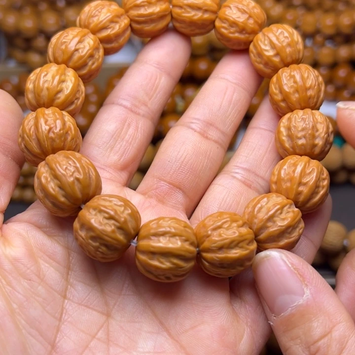 吊坠橄榄核聚宝盆