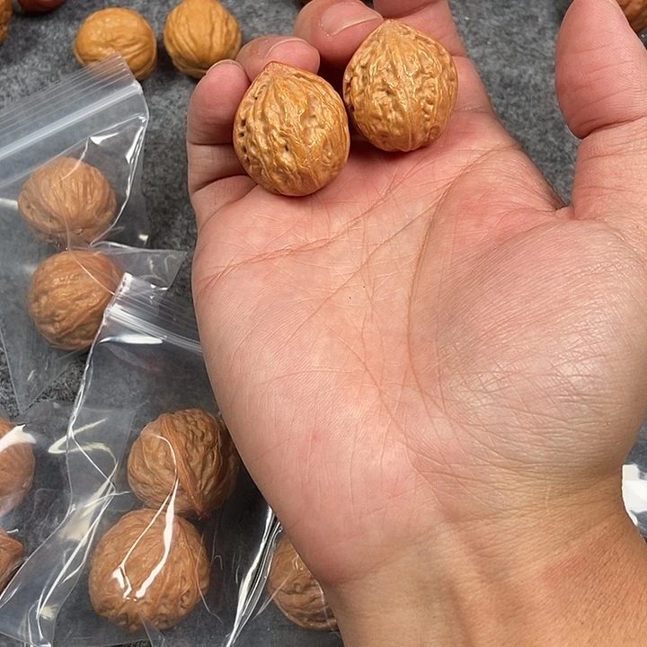 文玩核桃吊坠小佛肚