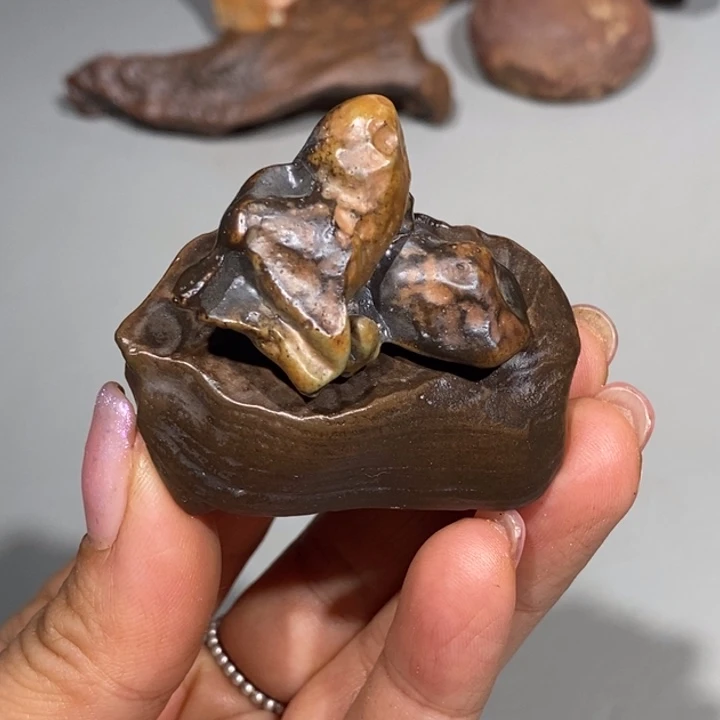 玛瑙/玉髓车挂合金德****近78