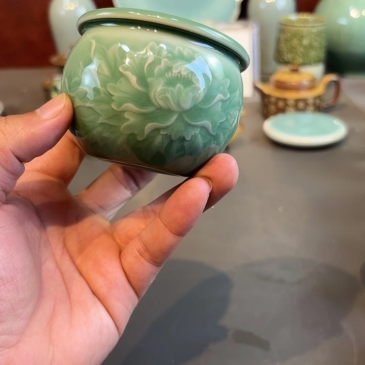 瓷片龙泉青瓷福利青瓷