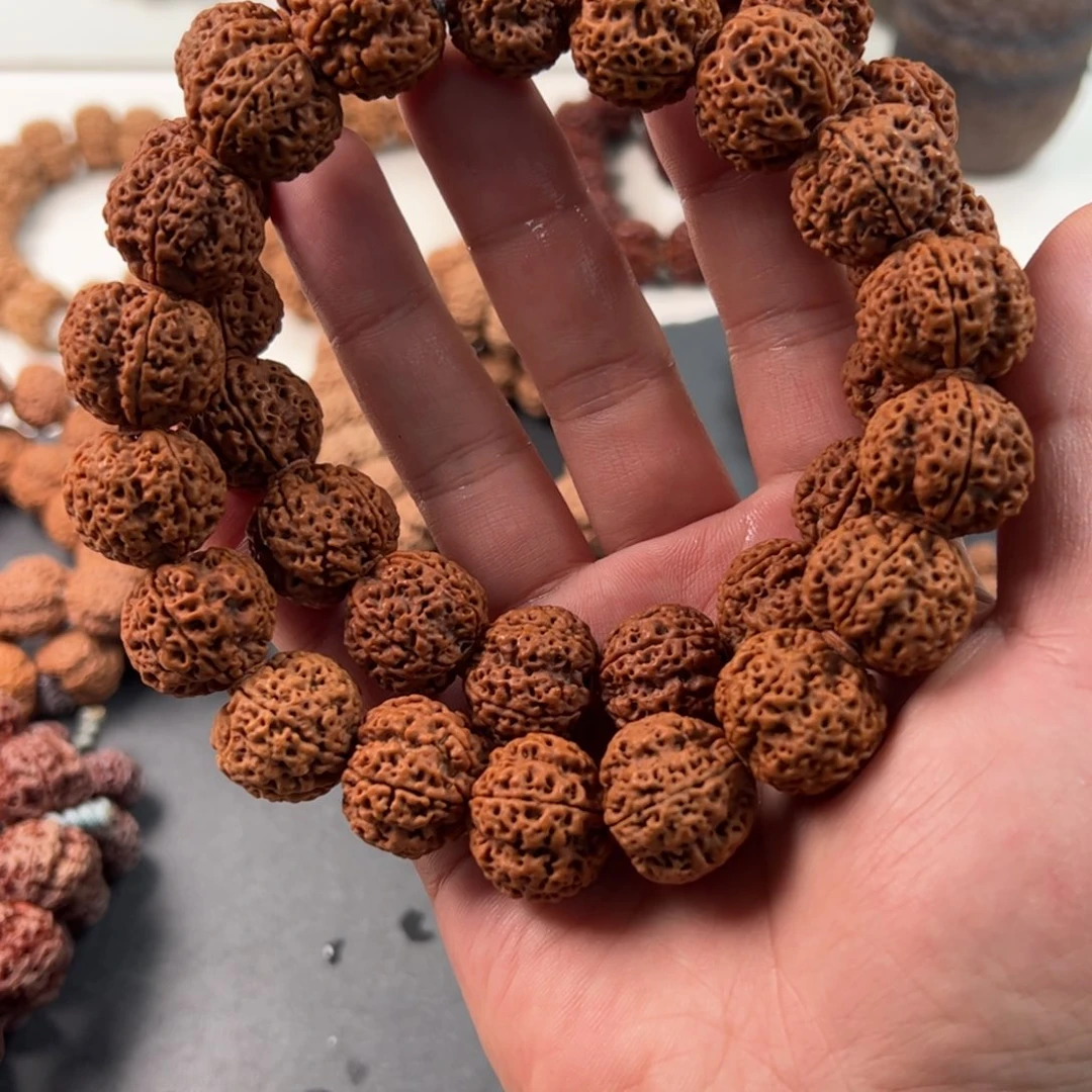 金刚菩提手串蜂王梅花轻奢20手持