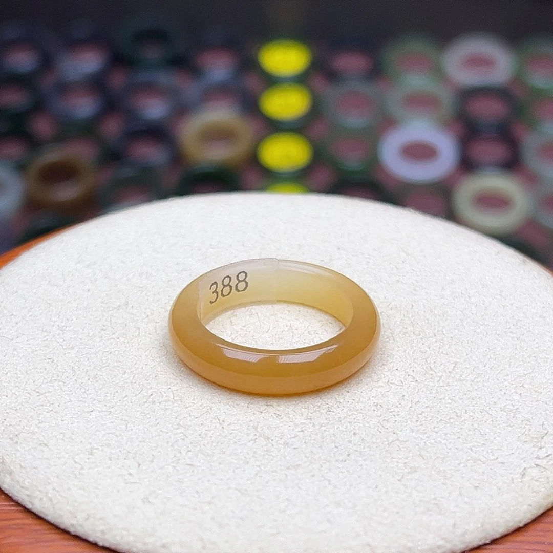 和田玉戒指未镶嵌17.4内径15圈渐变橘糖