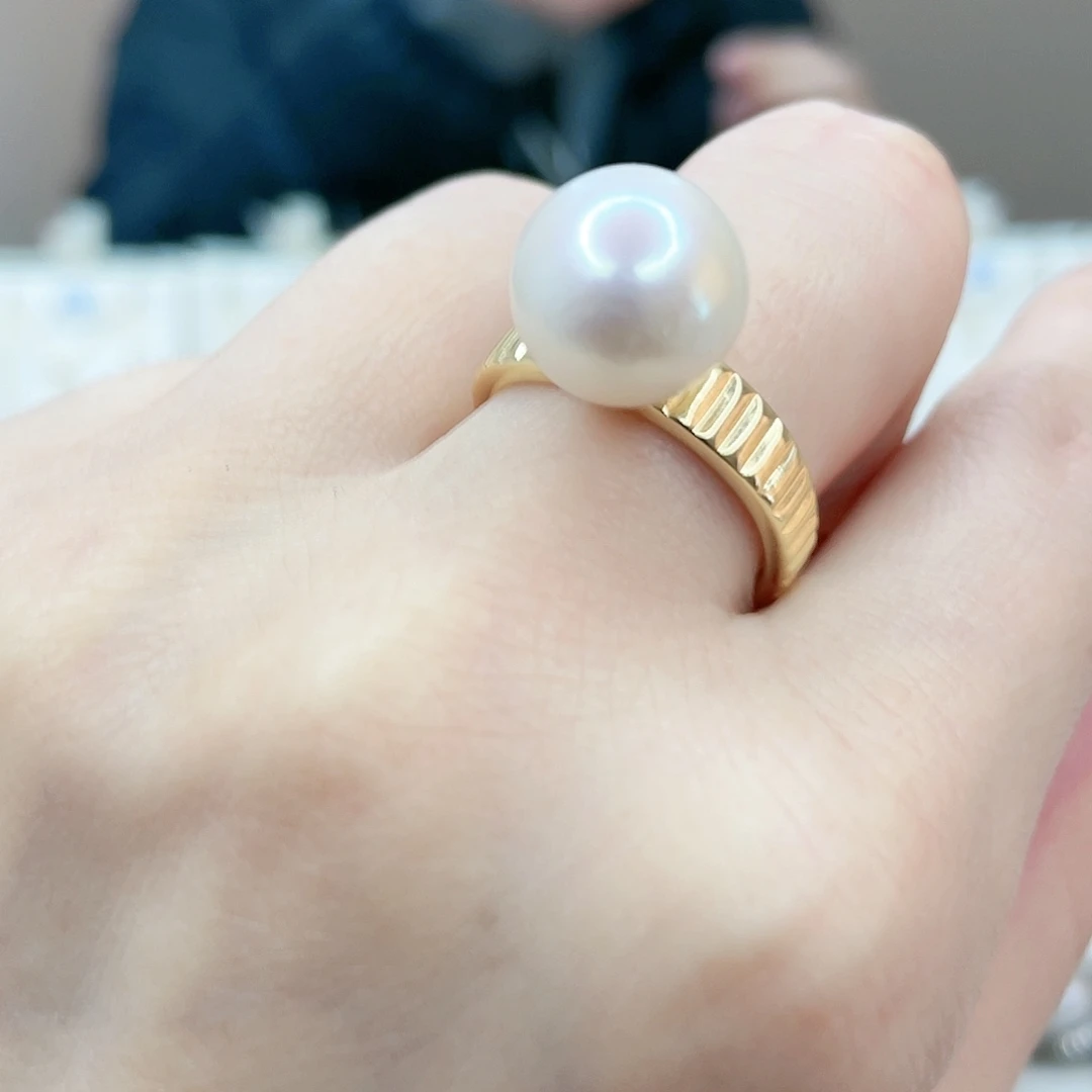 淡水珍珠吊坠(赠链)未镶嵌