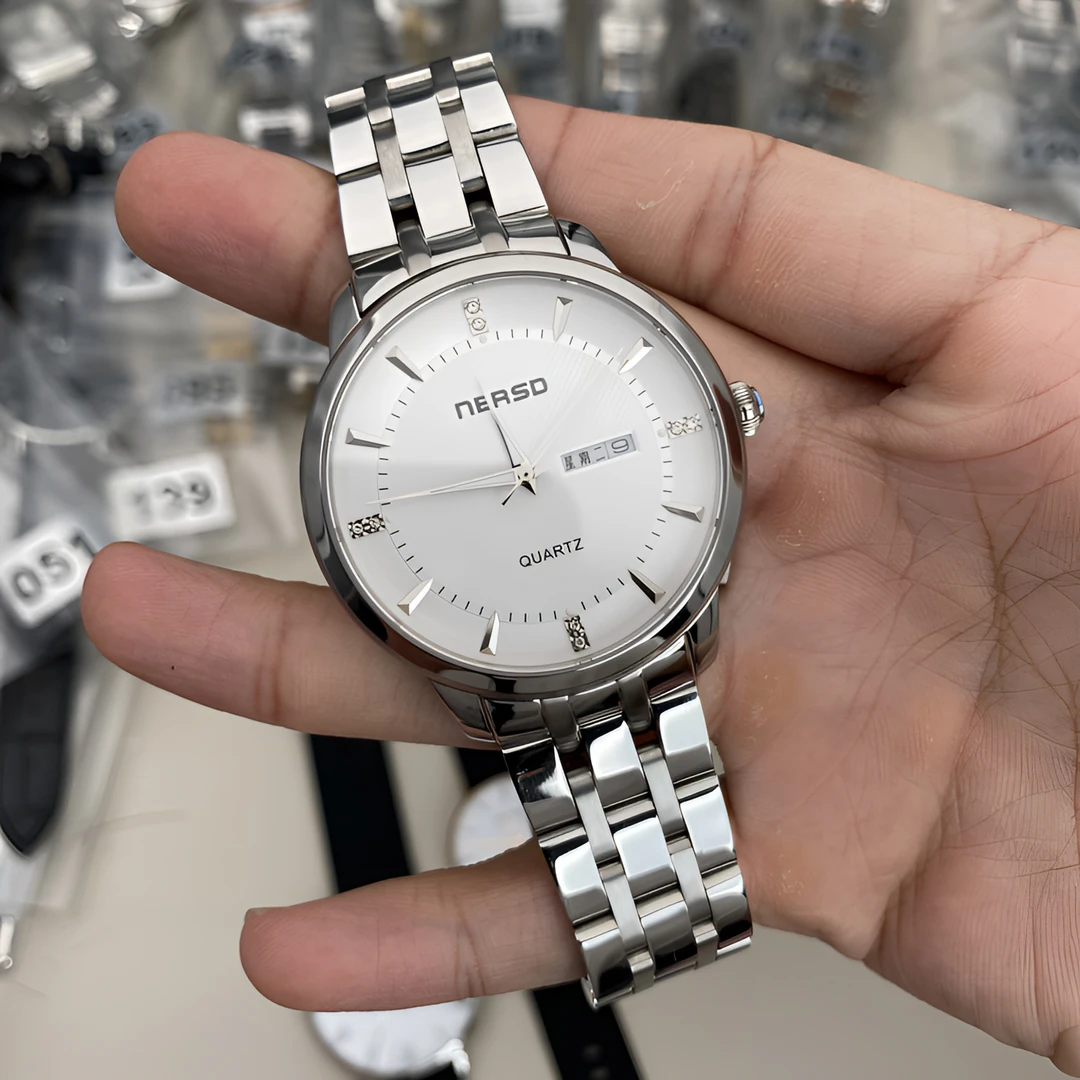 耐尔斯顿进口石英男表防水蓝宝石镜面精钢日历撤柜少量库存高品质