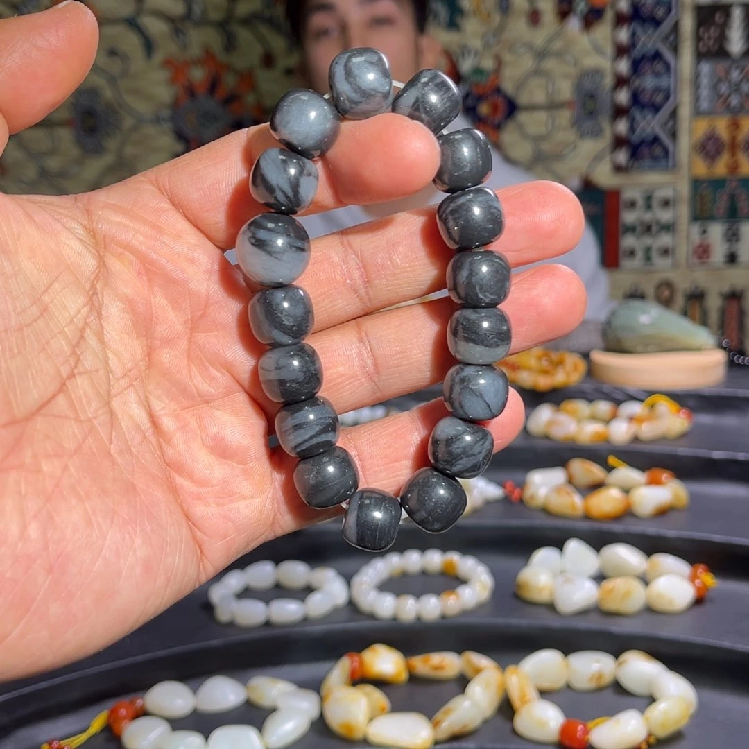 未镶嵌手链和田玉