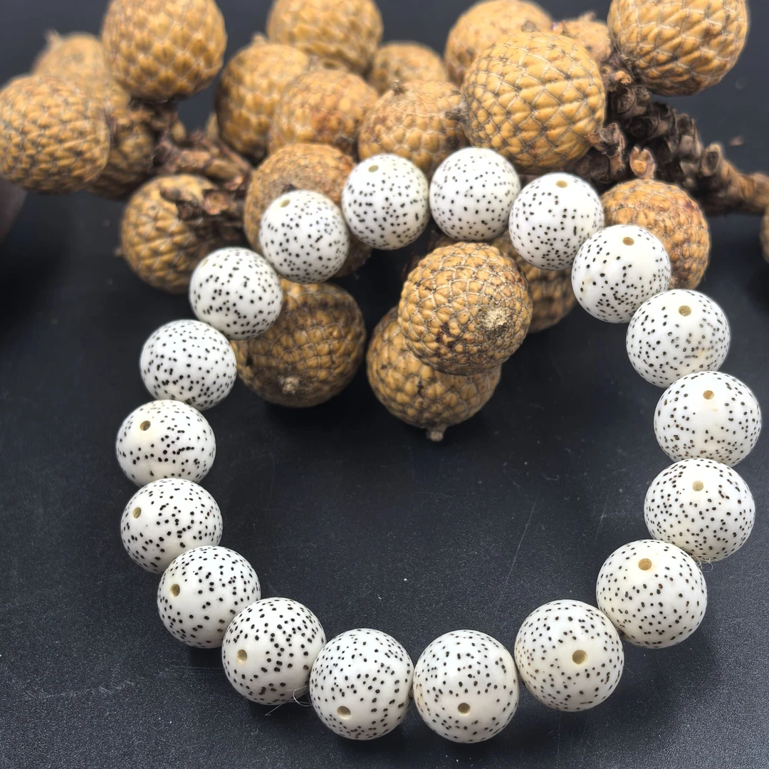 海南原生态星月菩提手串14圆珠