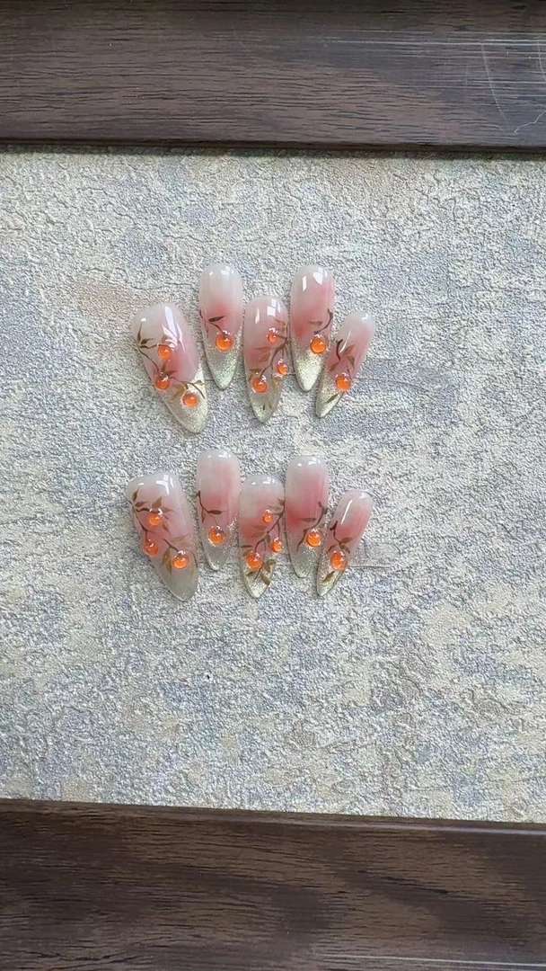 事事如意——手绘款精致手工穿戴甲美甲烟花切