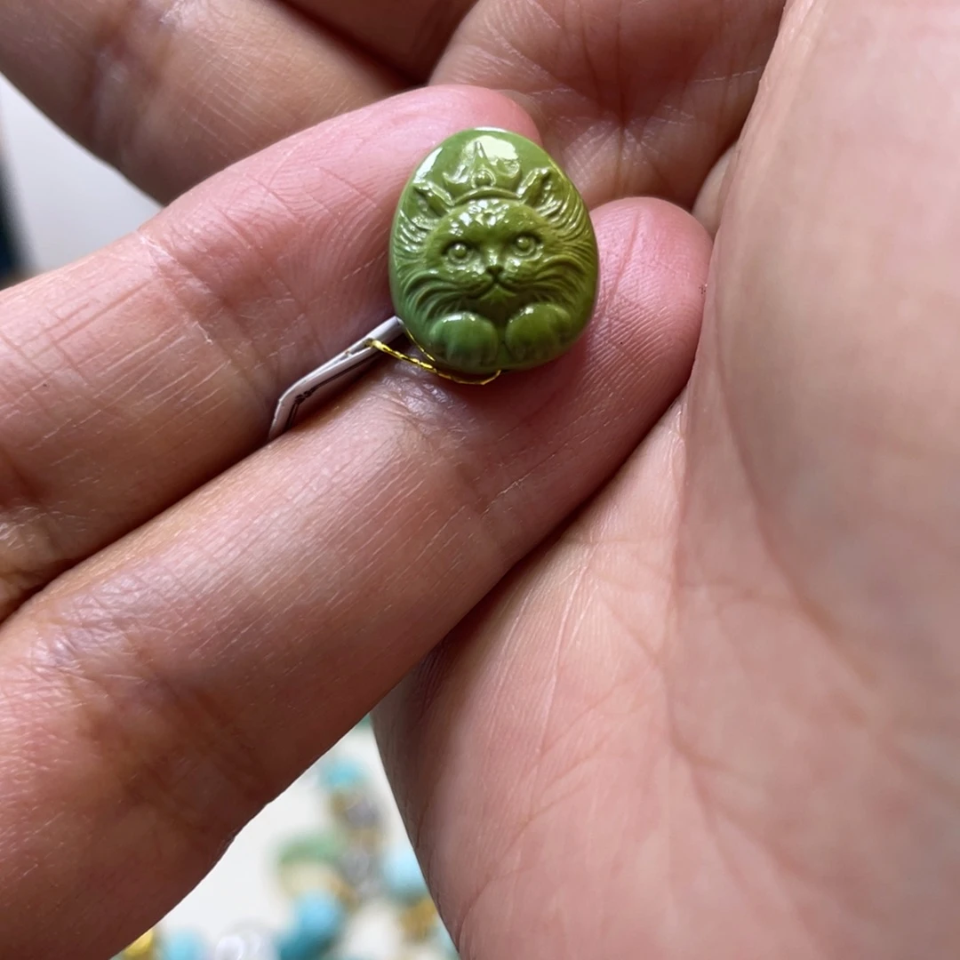 绿松石未镶嵌猫牌