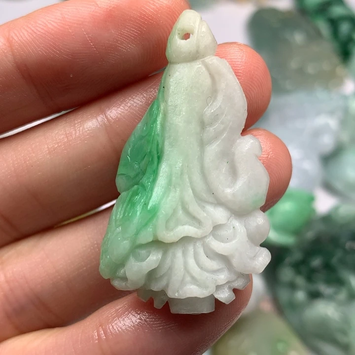 定制翡翠未镶嵌翡翠