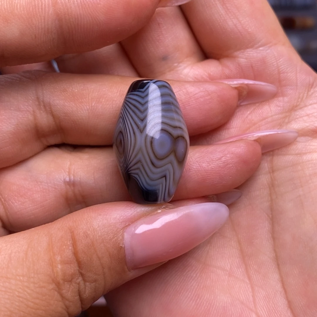 玛瑙/玉髓未镶嵌珠宝半成品