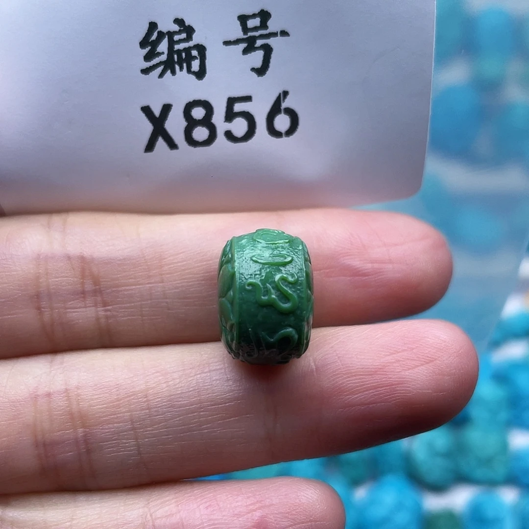 海***生绿松石未镶嵌珠宝奇石
