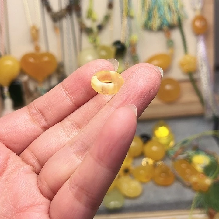 蜜蜡颈饰未镶嵌蜜蜡