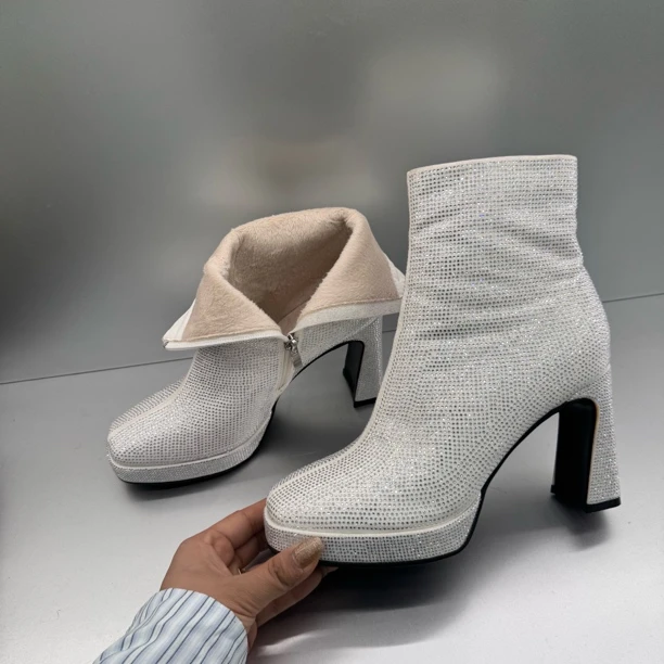 3108短靴尖头秋侧拉链高跟粗跟时装靴白色弹力单靴百搭瘦瘦靴气质