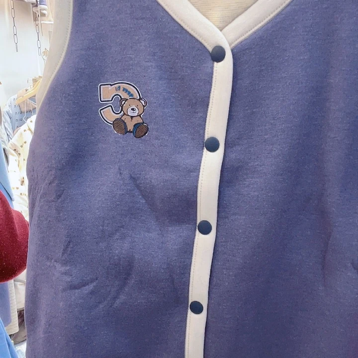 150摩登蓝色马甲