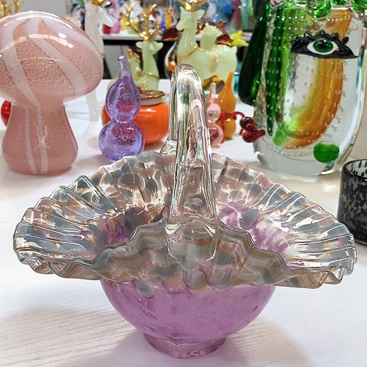 花篮高22厘米宽22厘米