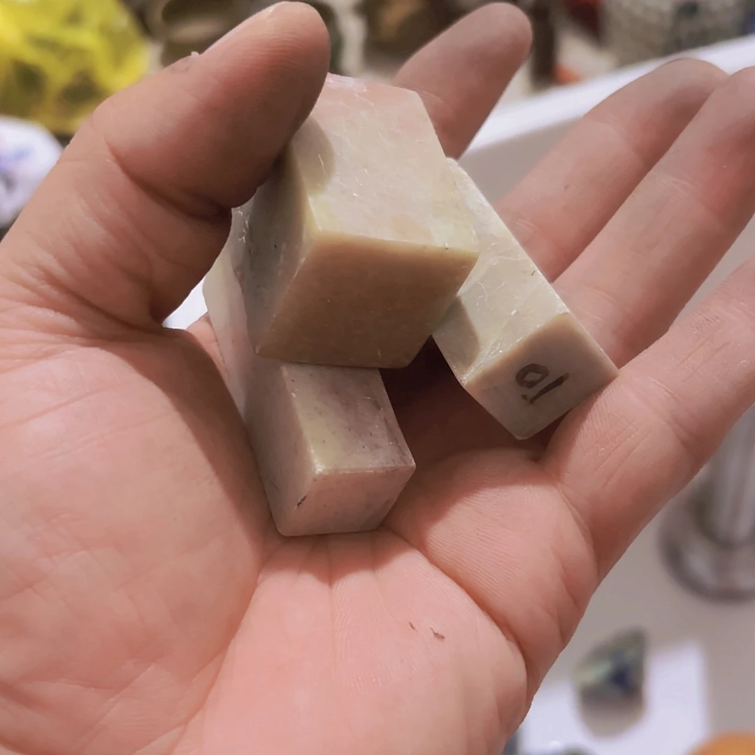 行***水杂色豆（科檀/科特迪瓦檀木）