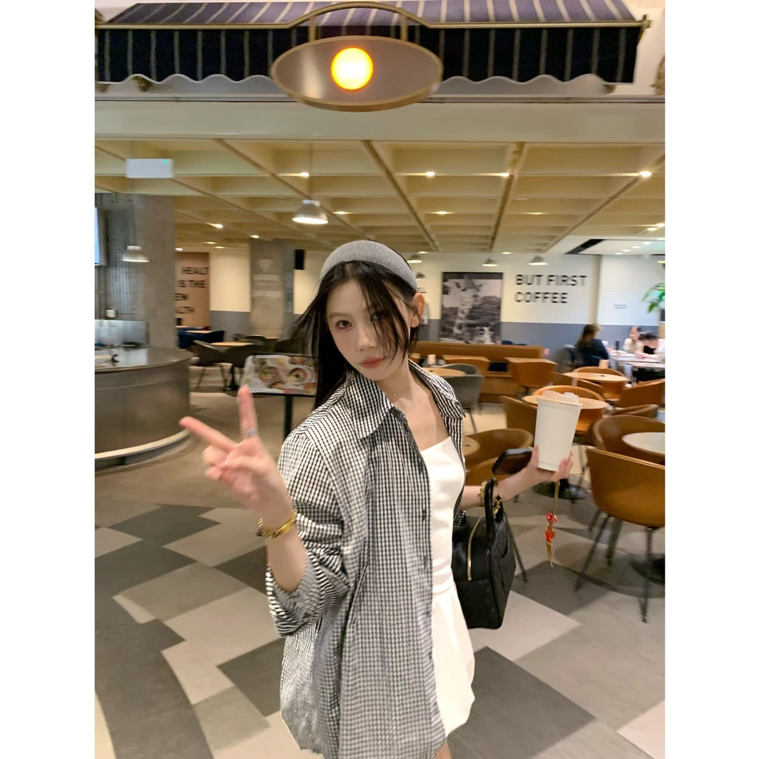 70不是七十【黑白调】早春韩版梭织格纹设计感宽松衬衫