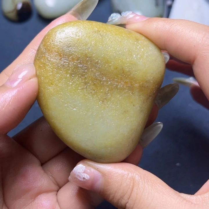 未镶嵌和田玉珠宝奇石