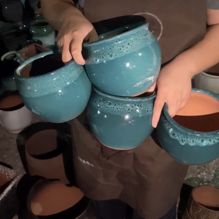 紫砂花盆口14高14瑕疵瑕疵