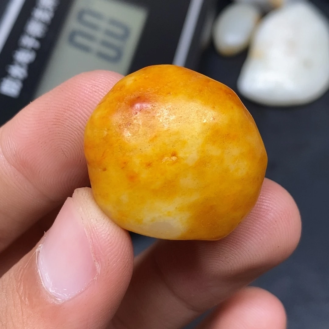 和田玉（糖玉）未镶嵌挂件