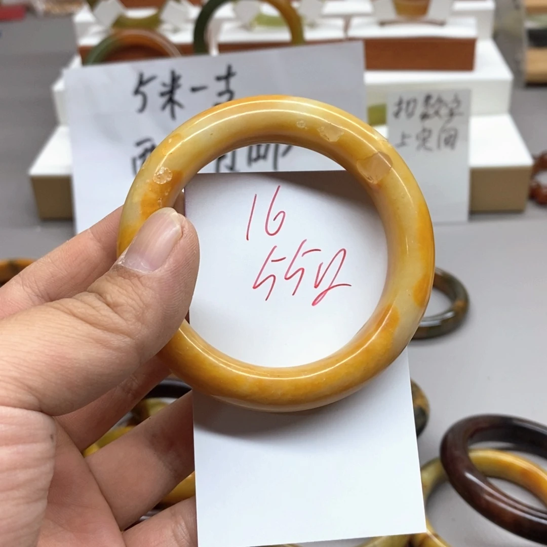 彩***╮蛇纹石玉未镶嵌手镯