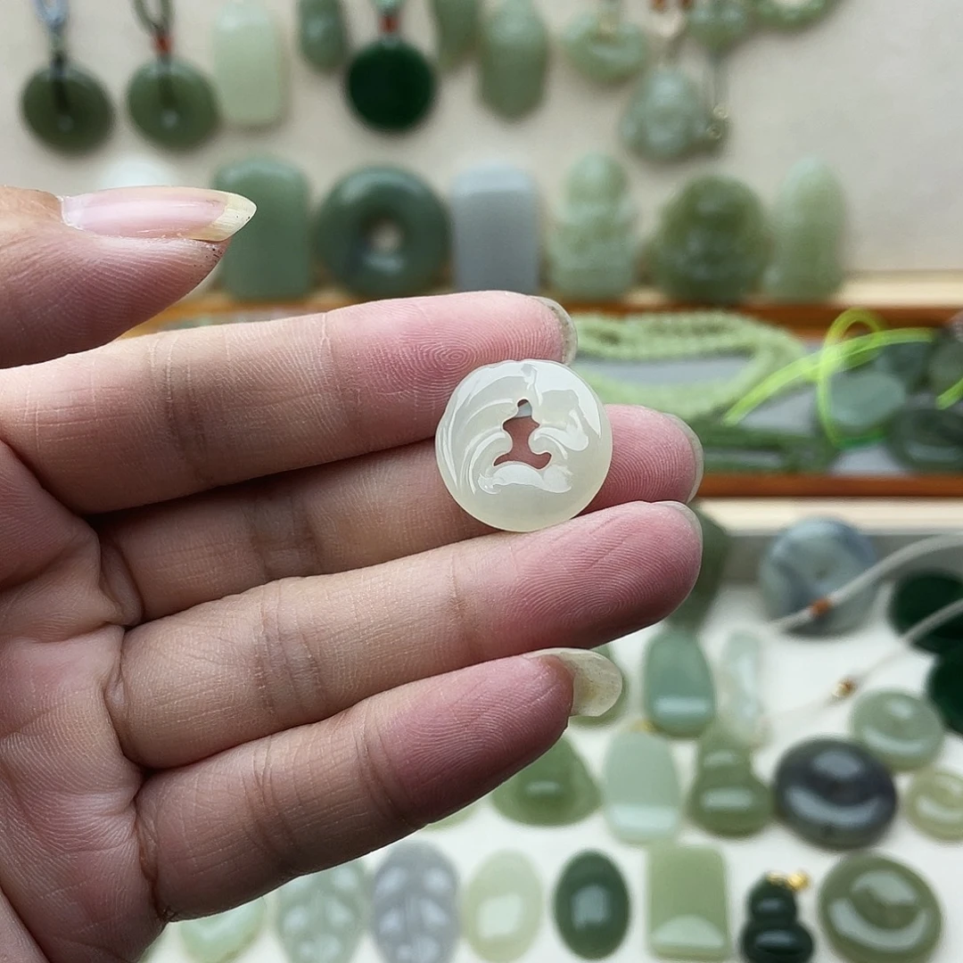 吊坠(不含链)未镶嵌和田玉