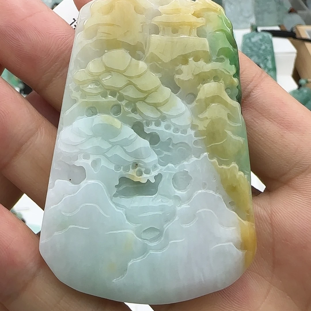 颈饰未镶嵌翡翠翡翠