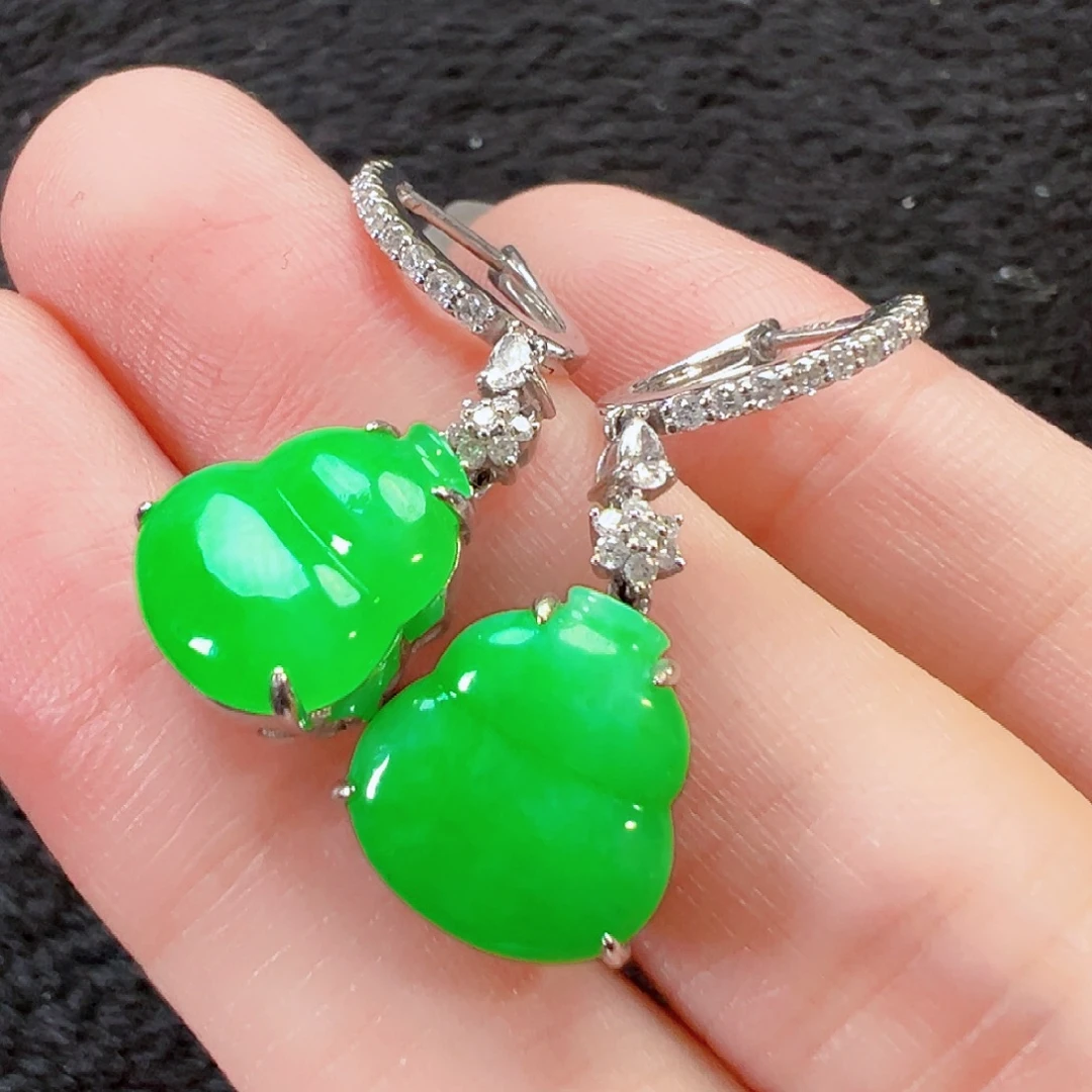 翡翠18K金镶嵌耳饰签收后24小时鉴赏期