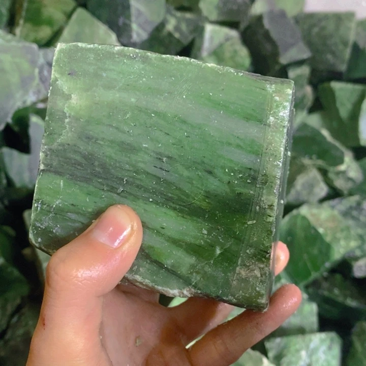 和田玉未镶嵌珠宝半成品