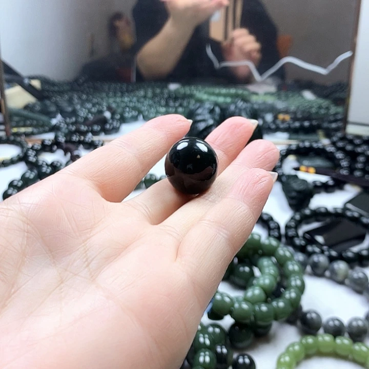 手链未镶嵌和田玉（青玉）大**谢