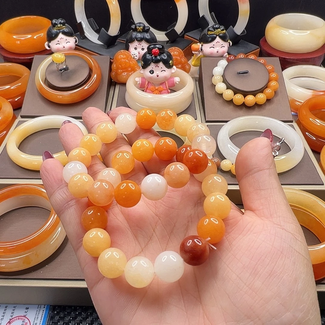 用***琪石英质玉（黄龙玉）未镶嵌手串福利