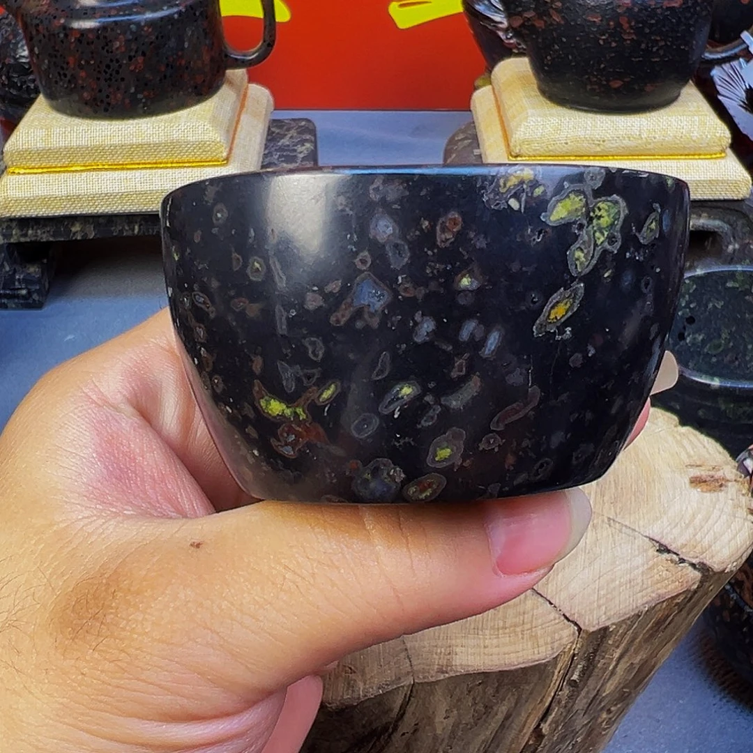 梅花玉元宝杯茶周边微瑕