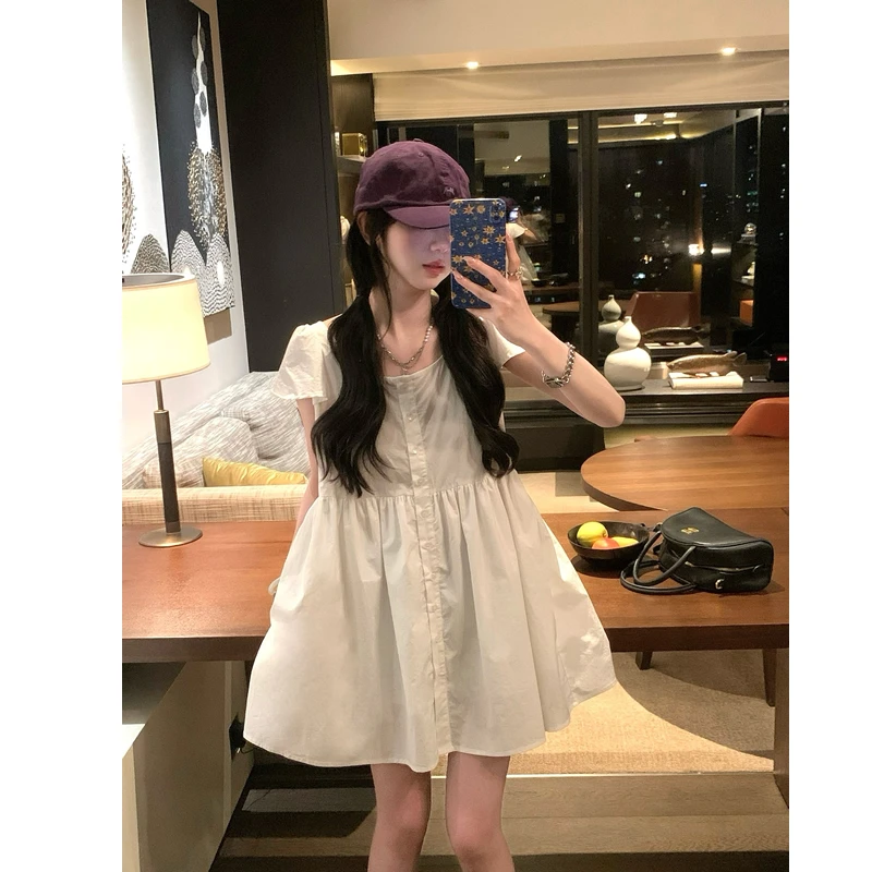 张爆爆 纯白飞飞袖连衣裙小个子短裙减龄清新夏季