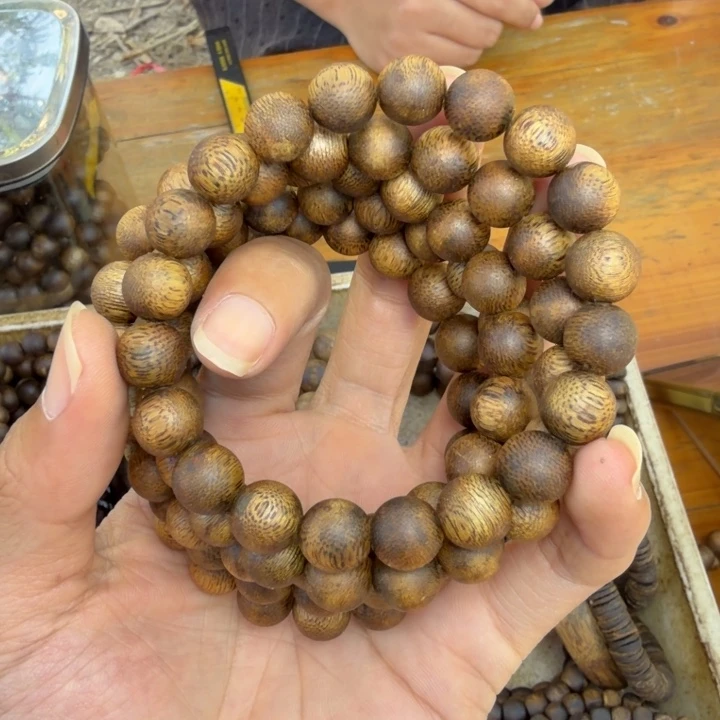 沉香沉香碎屑单圈1.0乌身7克多样性发一