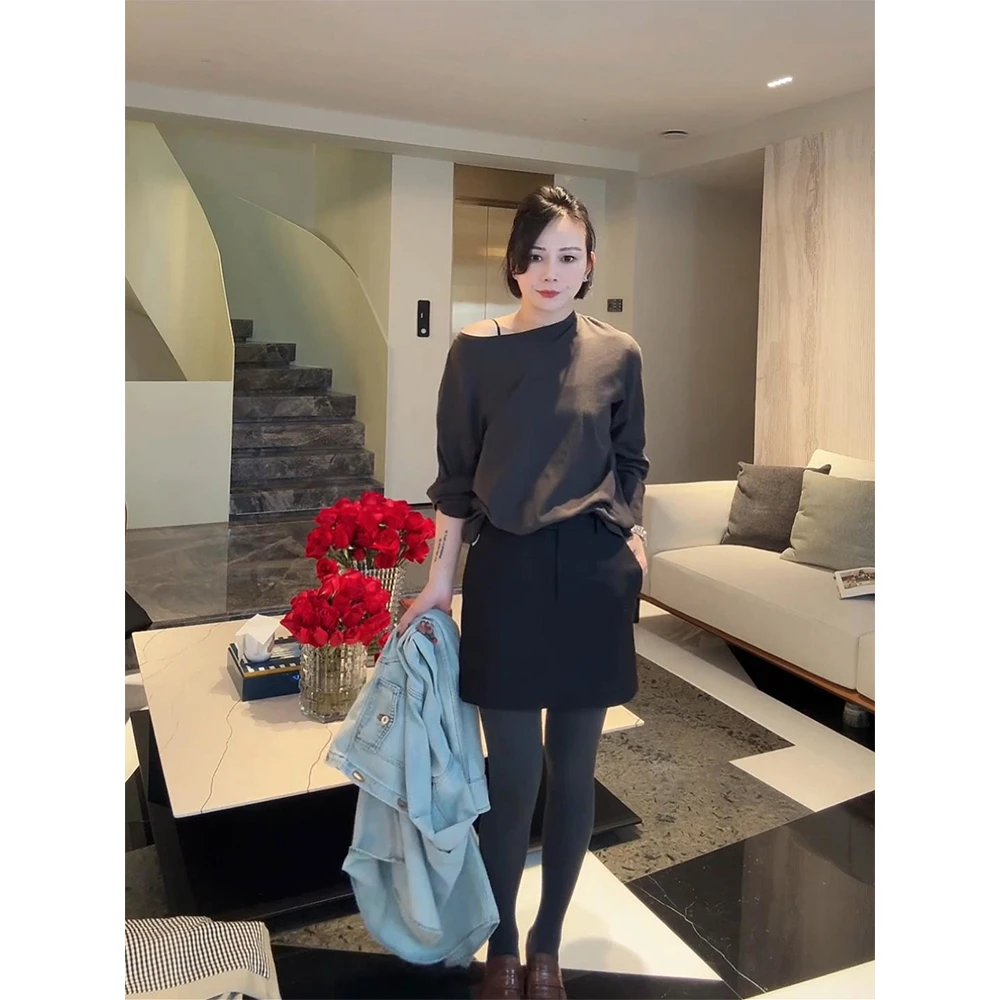 SHIIEELL高腰修身显瘦A字百搭半身裙女冬季休闲气质黑色短裙P3016