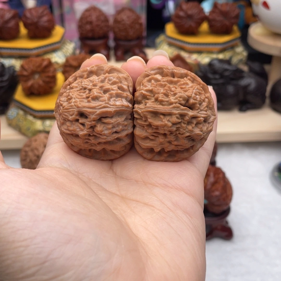 把件文玩核桃41三角白