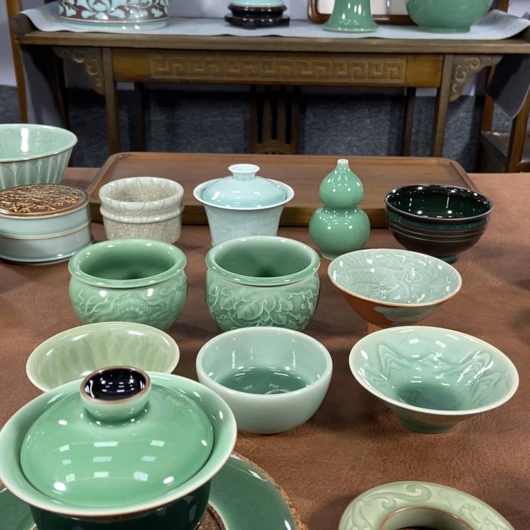 嵊***司龙泉青瓷茶器主人杯